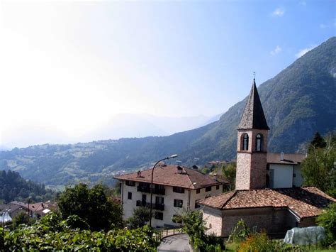 monte prada a san lorenzo in banale|I prati ricchi del monte Prada .